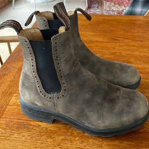 Blundstone rustic high tops